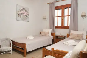 Batilas House next to exotic beach of Elafonisi - Image 4