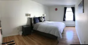 Stylish 2BR Retreat Steps from Thayer gate FREE private parking/WiFi - Image 2