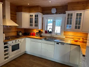 Cottage with lake property - fishing, cycling, golf, berries etc. - Image 3