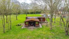 Countryside Cabin on 5 Acres Countryside with Outdoor Firepit, Cinema and converted Stables - Image 3