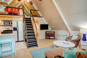 ”Quirky Cottage” - Image 3