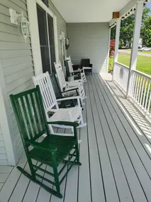 Chautauqua Lakehouse with a picturesque view - Image 5