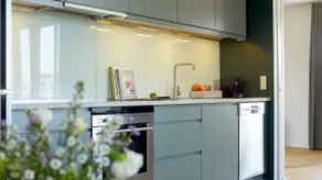 Fully-serviced 2-bedroom Apartment with Balcony - Image 4