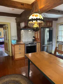 Lisa's House- A Unique Retreat - Image 4