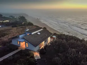 Oceanfront Retreat | Blufftop Views - Image 5