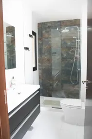 Modern villa with a private pool - Image 3
