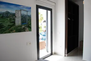 Modern villa with a private pool - Image 4