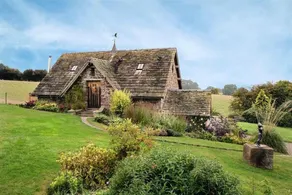 Coach House - Image 2