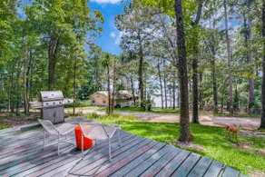 Lakeview Cabin in the Woods- movie projector - Image 2