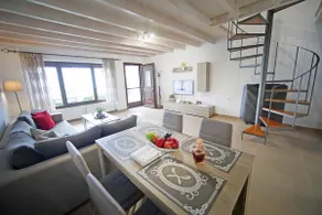 The Lake House - Image 3