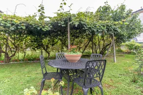 Historic 120m² Garden and Trentino Mountain View - Image 5