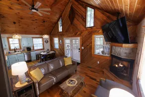 RRG Frog Song Cabin with Hot Tub - Image 2