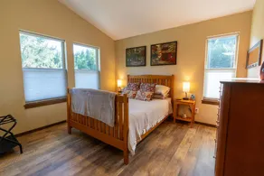 Enchantments View Guest House - Image 3