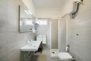 CIRACCIO APARTMENTS | The Garden - Image 4