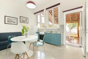 CIRACCIO APARTMENTS | The Garden - Image 3