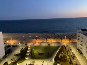 Moderno \"Appartamento sul mare\" con vista mare, Wi-Fi e balcone - Image 3