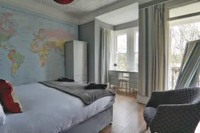 Amazing house- woodlands, gardens & near beaches - Image 5
