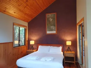 Treehouse - Image 2