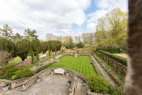 Spacious Country House Apartment - Image 2