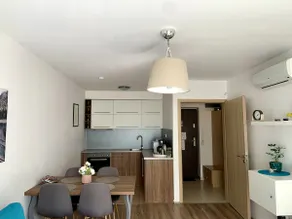 Art Garden Apartment - Image 5