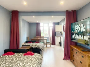 Castle View. Hi-spec sleeps 6+. Free parking Wi-Fi - Image 5