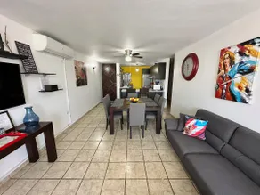 Walkup 3 bedroom penthouse, A/C, WiFi, sleeps 6 - Image 2