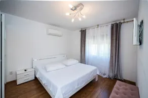 M&M Pelivan apartments with pool 1 - Image 5