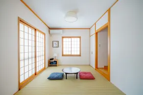 Baby-Ready Family House / Travel Light, Rest Deep - Image 4