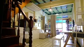 Daisy House, Bangkok Old Town - Image 2