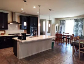 Simple life style home, lot's space for everyone. - Image 5