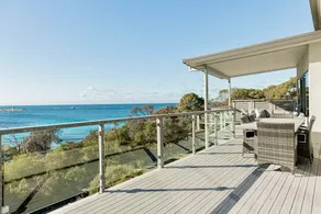 DIE COVE BAY OF FIRES - Image 2