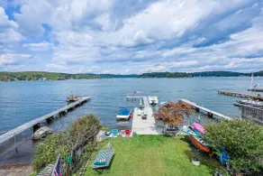 Gorgeous Views Hopatcong Lake Front - 3 Bedroom - Image 5