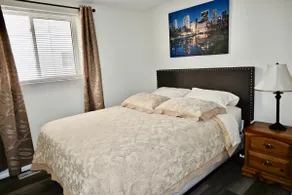 Downtown Oasis Suite - Image 4