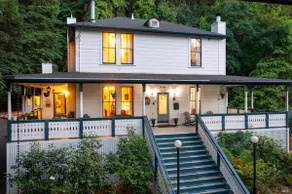 Russian River Victorian - Image 2