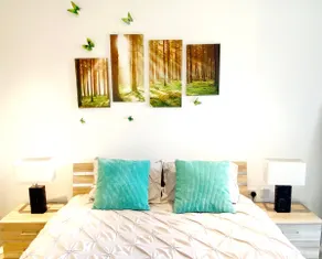 Luxury apartment (4 bedrooms/3 bathrooms, 120 sqm) near Angel subway station in central London (North 1), can accommodate up to 13 people - Image 2