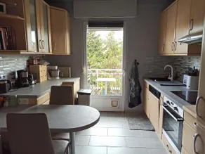 Bright apartment 30 minutes from the center + parking - Image 2