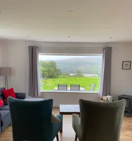 Annie's River Retreat - Image 2