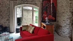 Stupendo loft per artisti in un vecchio mulino tranquillo nel Monts du Lyonnais - Image 2