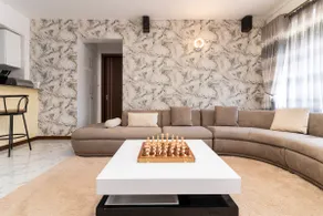 The Crescent Apartments; 1 Bed Immaculate Condo - Image 3