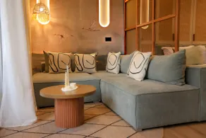 Iris Guest House *Free Parking* - Image 4