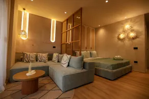 Iris Guest House *Free Parking* - Image 3