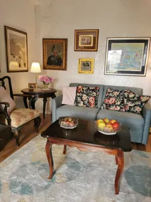 Ground floor homey apartment in a country home - Image 2