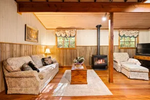 The Barn - Independent cottage with fireplace, spa - Image 4