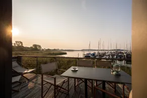 lagoon house - Image 4