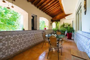 Les Oliviers Apt – Terrace, Hot Tub and Pool Access - Image 3