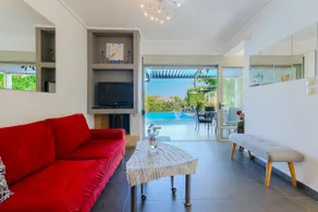 Deluxe Chrousso Pool Villa - Image 4