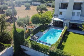 Deluxe Chrousso Pool Villa - Image 2