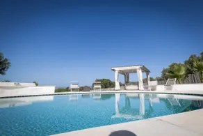 Villa with pool and garden, 1 km from the beach - Image 5
