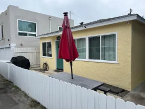 Sunset Beach Cottage - Image 3