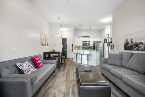 ❧ Stunning Hidden Gem w Pool. Cozy Rockies Escape❧ - Image 2